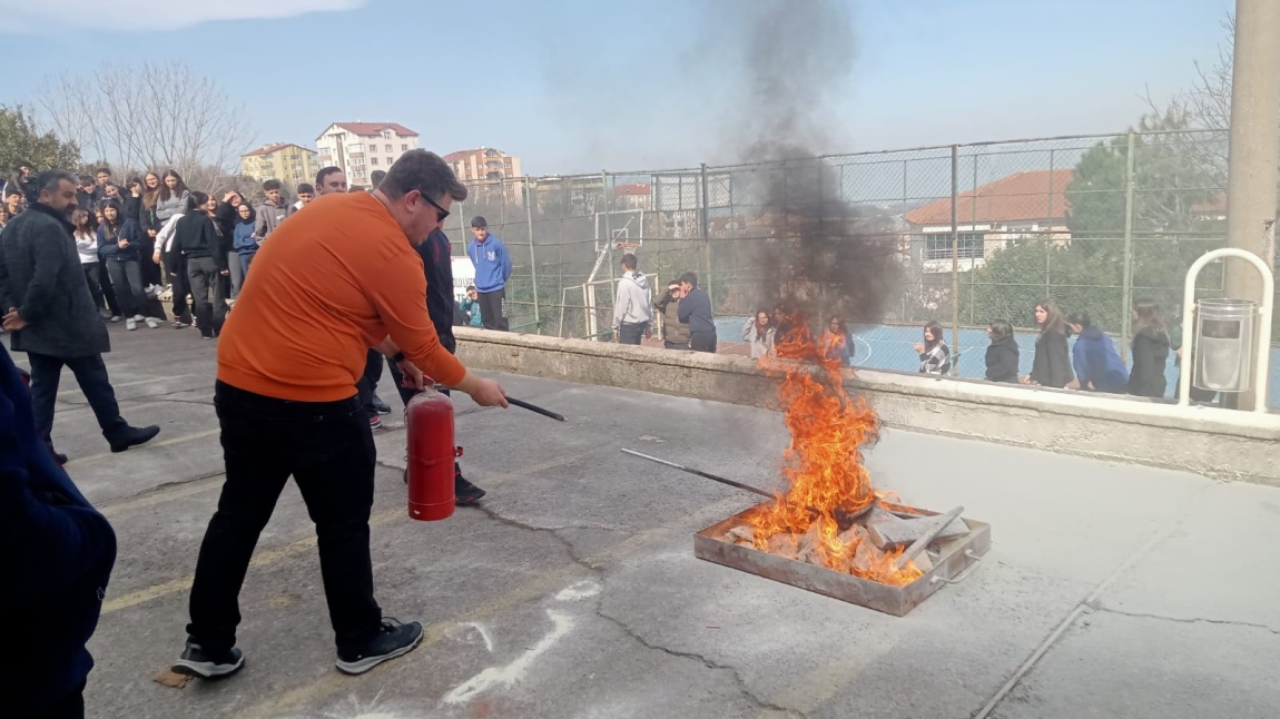  Deprem ve Yangın Tahliye tatbikatımızı gerçekleştirdik.